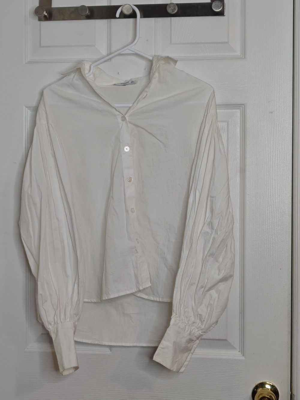 Mango Bell Sleeve Crop Length White Button-up Shirt - Picture 3 of 6